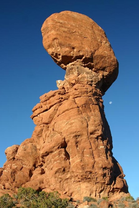 Balanced Rock mit Mond